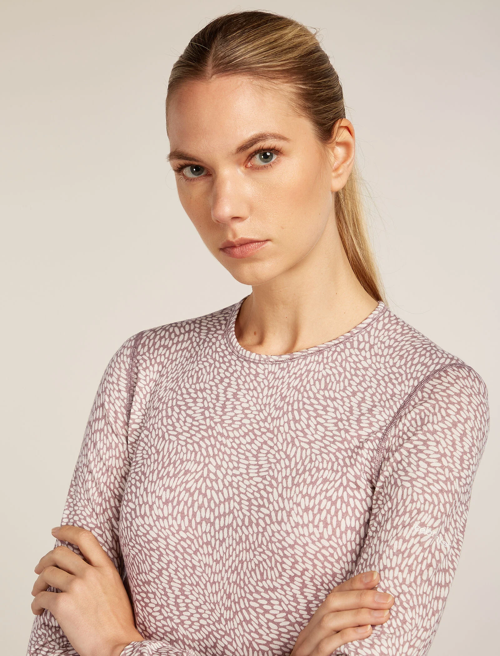 Women's Merino 200 Oasis Long Sleeve Crewe Thermal Top Flock Forms